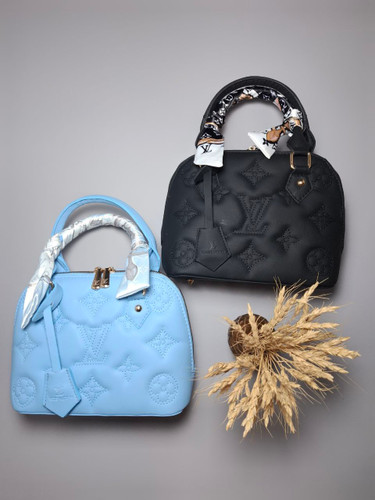 کیف دستی زنانه و دخترانه مدل نیمه گرد Elays