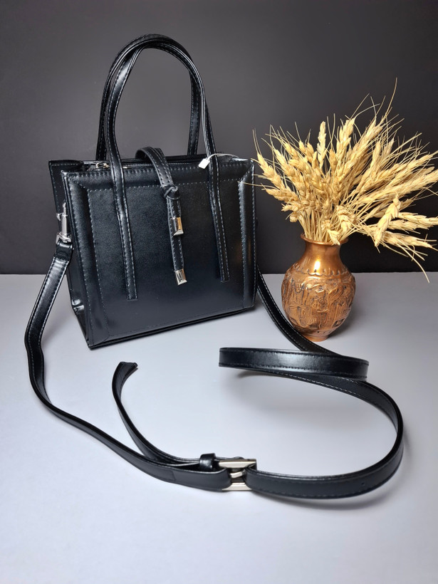 کیف اسپرت دخترانه دستی و دوشی مدل چیکات با بند بلند و طراحی زارا